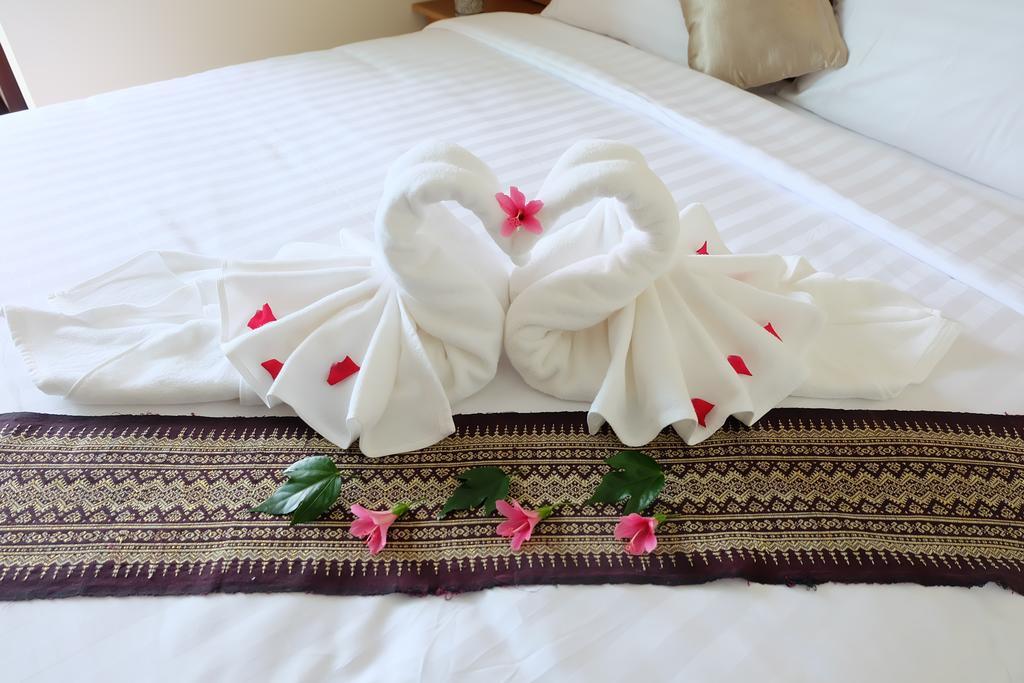 Chatin Guesthouse Khao Lak Eksteriør bilde