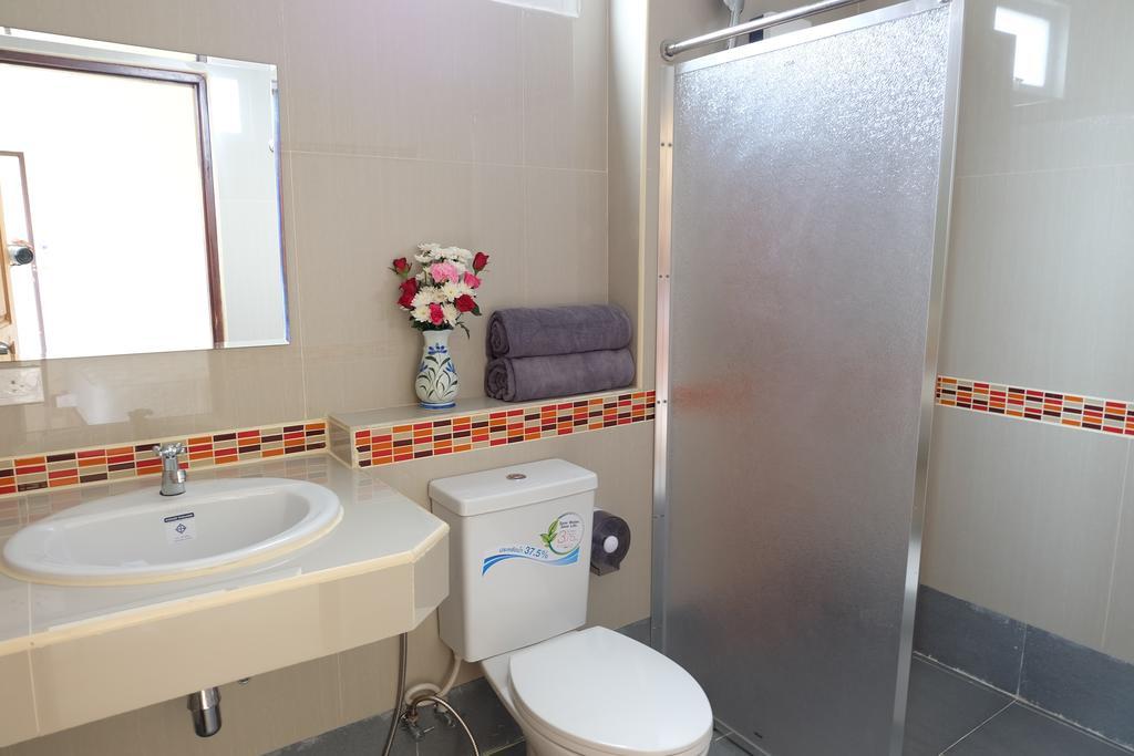 Chatin Guesthouse Khao Lak Eksteriør bilde